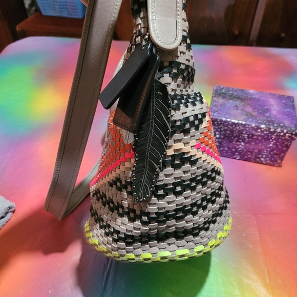 Coach dreamweaver bucket - Picture 4 of 12